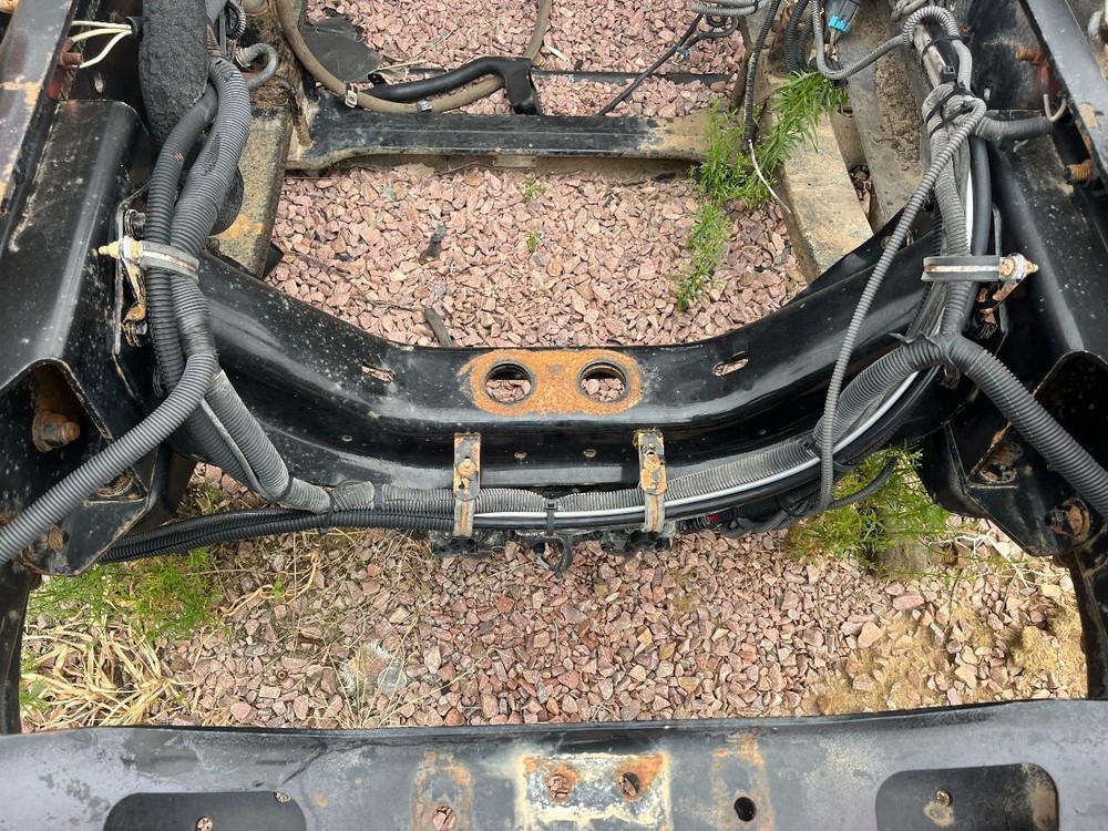 Detroit 60 SER 14.0 Engine Mount - Used