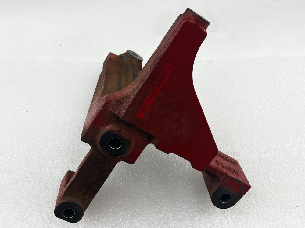 Cummins EGR Bracket 4993632