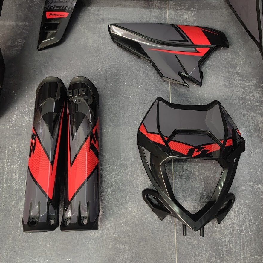 Plastics + Graphics applied Beta RR 2020 2021 2022 decals stickers