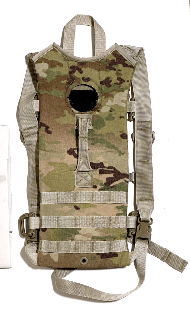 PROPPER USGI Molle II Multicam Hydration System Carrier