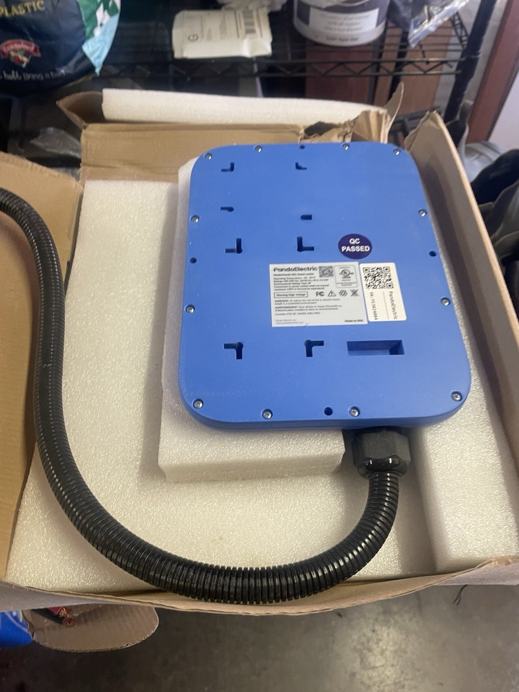 Pando Electric Wall Charger