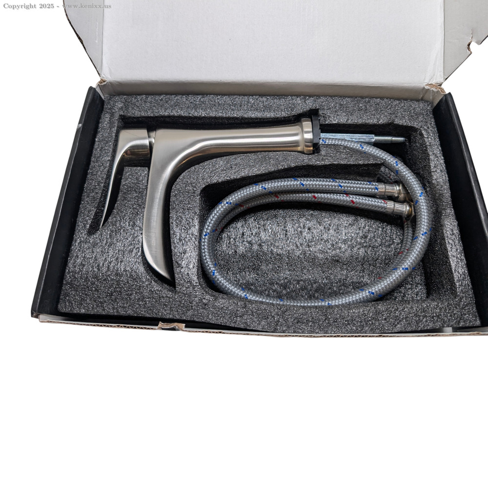 Yundoom Chrome Waterfall Bathroom Faucet Single Hole