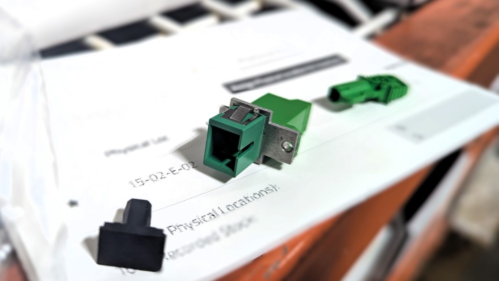 E2000/APC to SC/APC Bulkhead Adapter