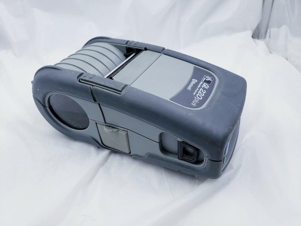 Zebra QL220 Plus Q2D-LUBA0000-00 Portable Barcode Label Bluetooth Printer QL220+