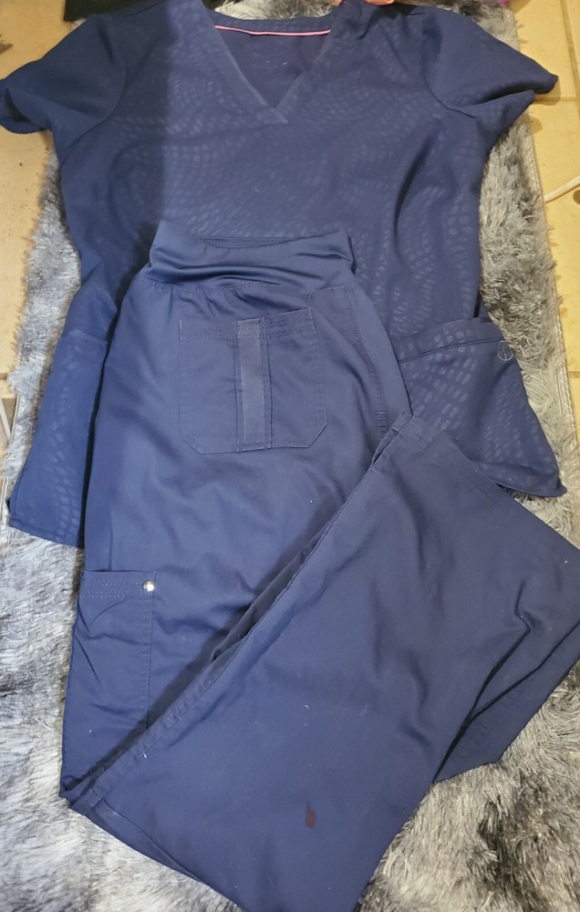 Scrub sets women