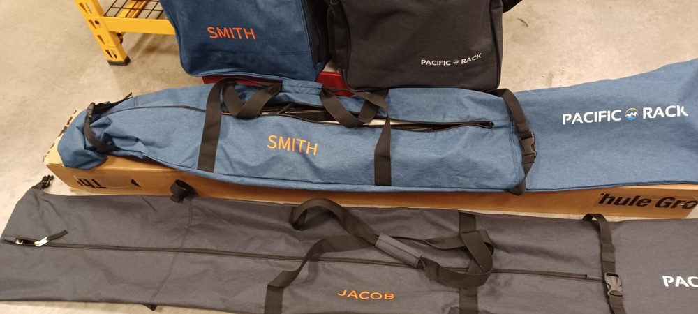 Personalized Ski / Snowboard Bags - Adjustable Length - Black or Blue