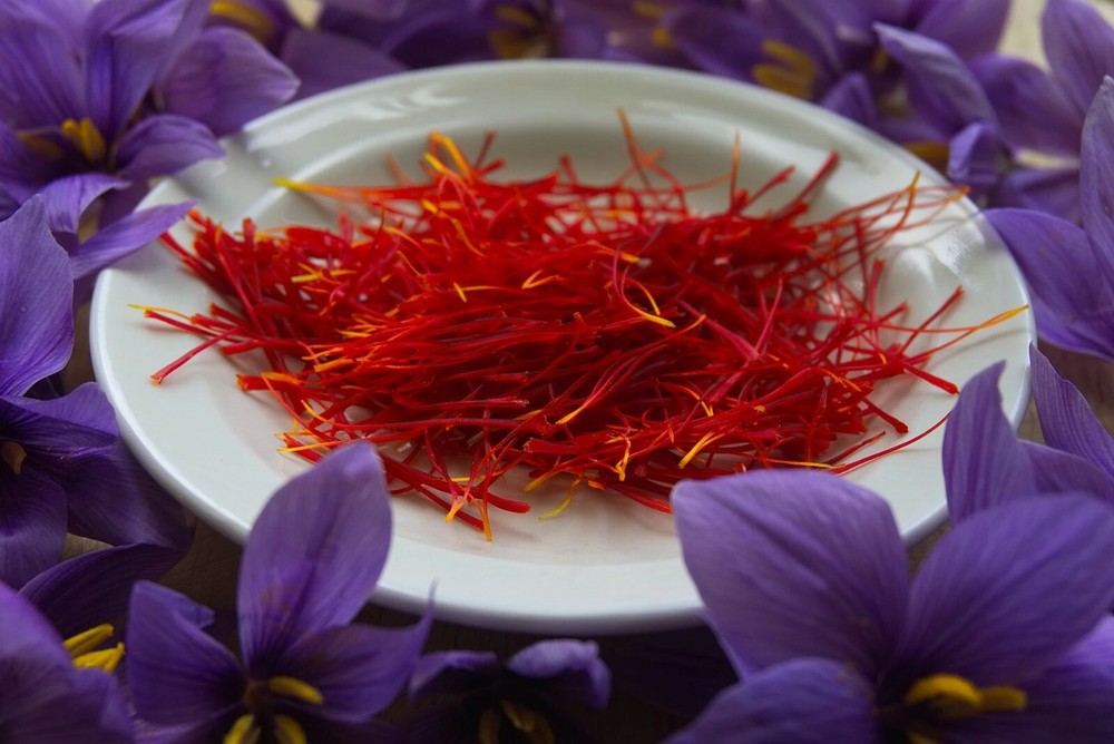 Saffron - Zaffron - Afghanistan Highest Quality Spice - 2 Gram