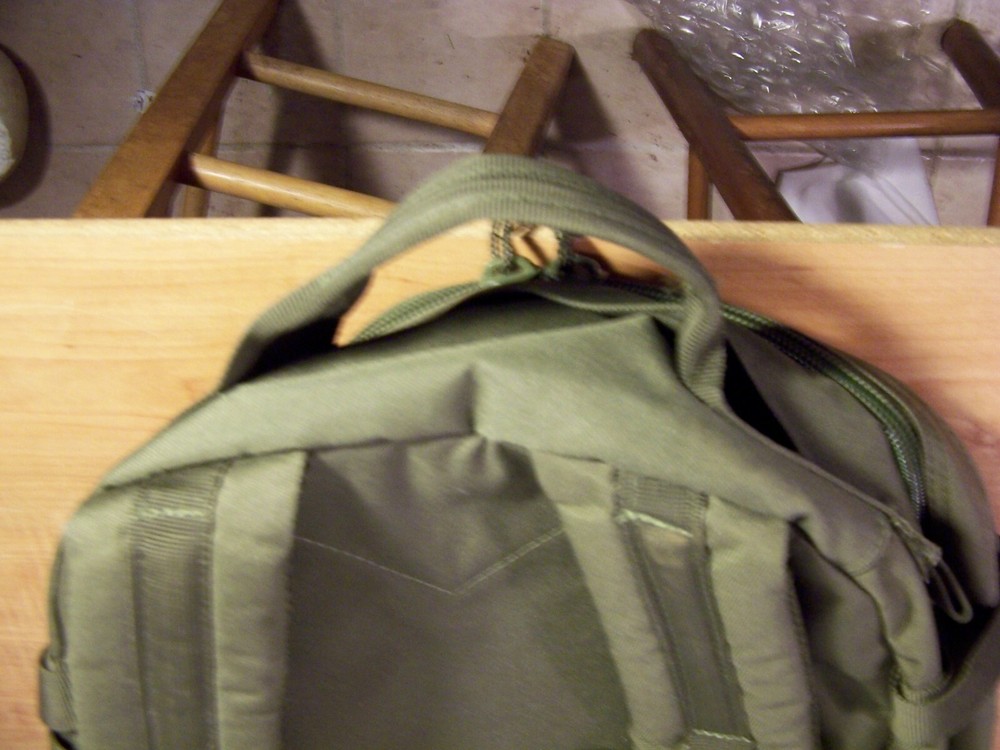 L.A.GEAR,TACTICAL FIELD PACK. O.D.