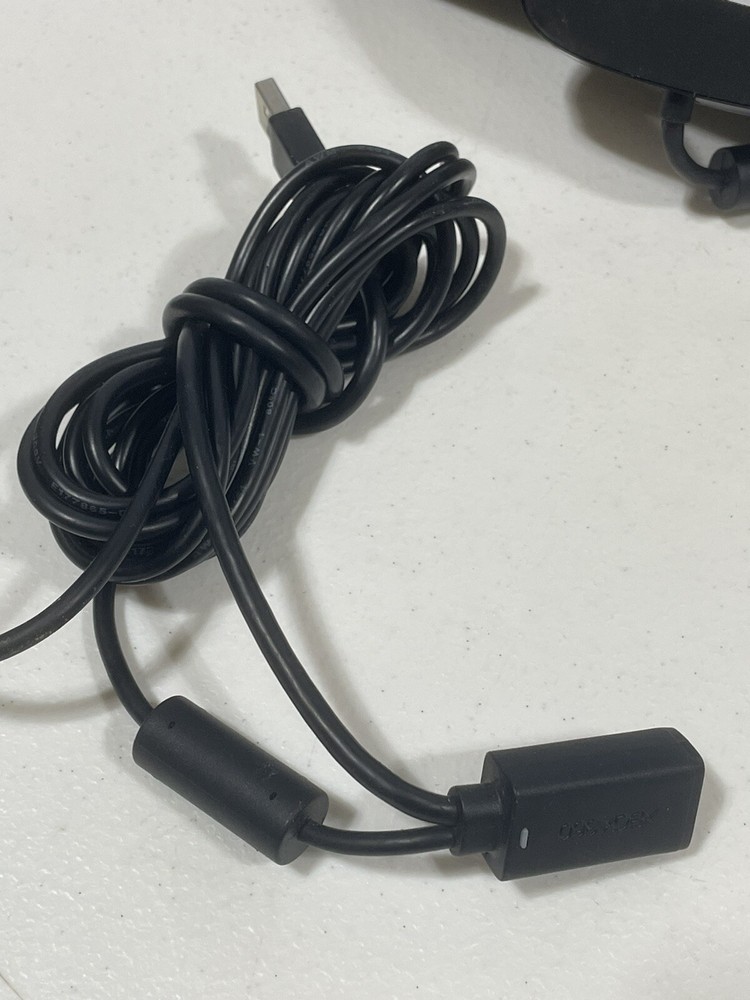 Microsoft Kinect Sensor Bar Xbox 360 with AC Power Adapter Model 1414