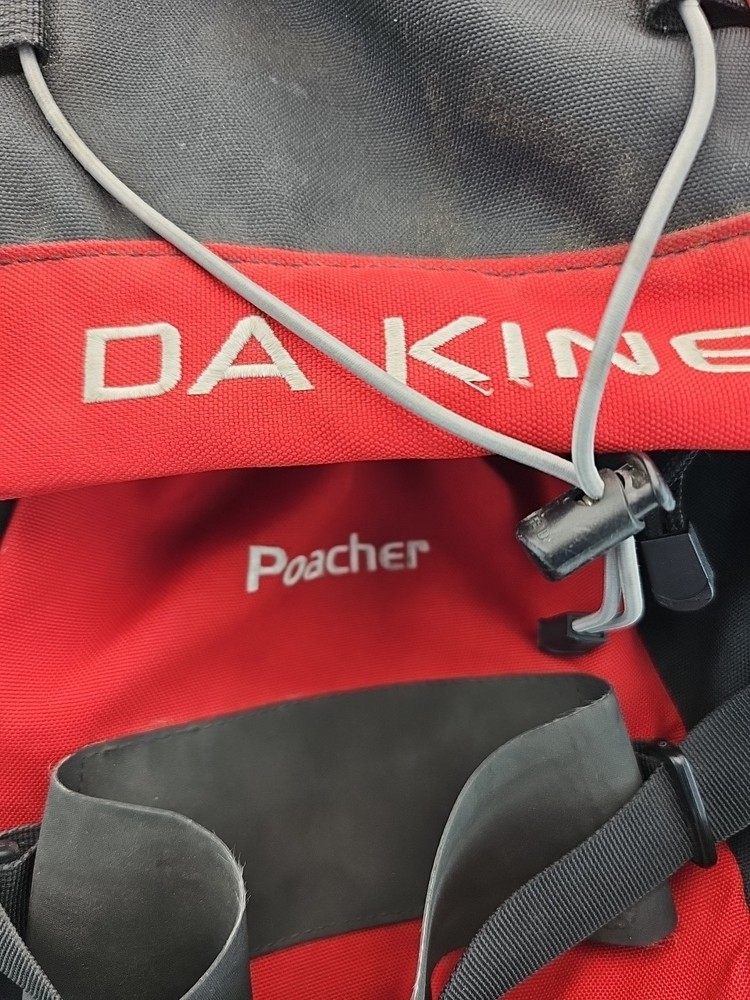 Dakine Poacher Backpack Red