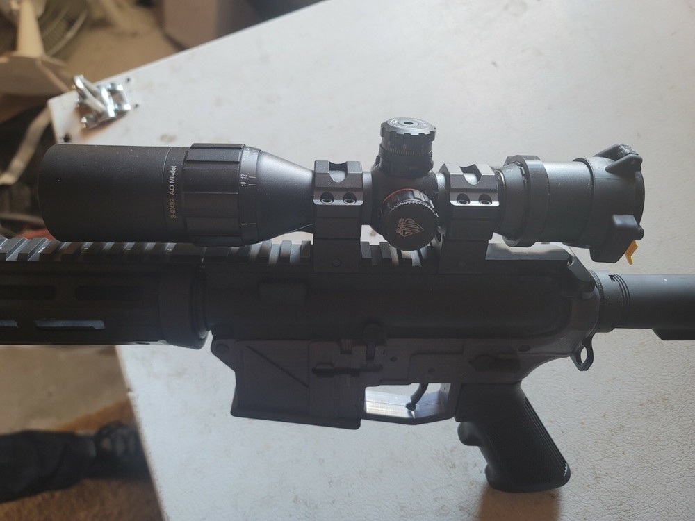 UTG 3-9x32 1" BugBuster Side Illuminated scope throw lever