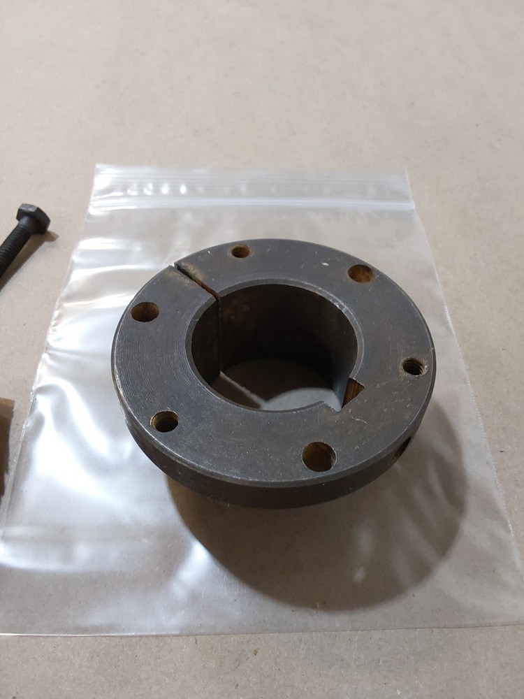MasterDrive, SDS 1 5/8 Bushing 1-5/8 Bore, 3/8" Keyway