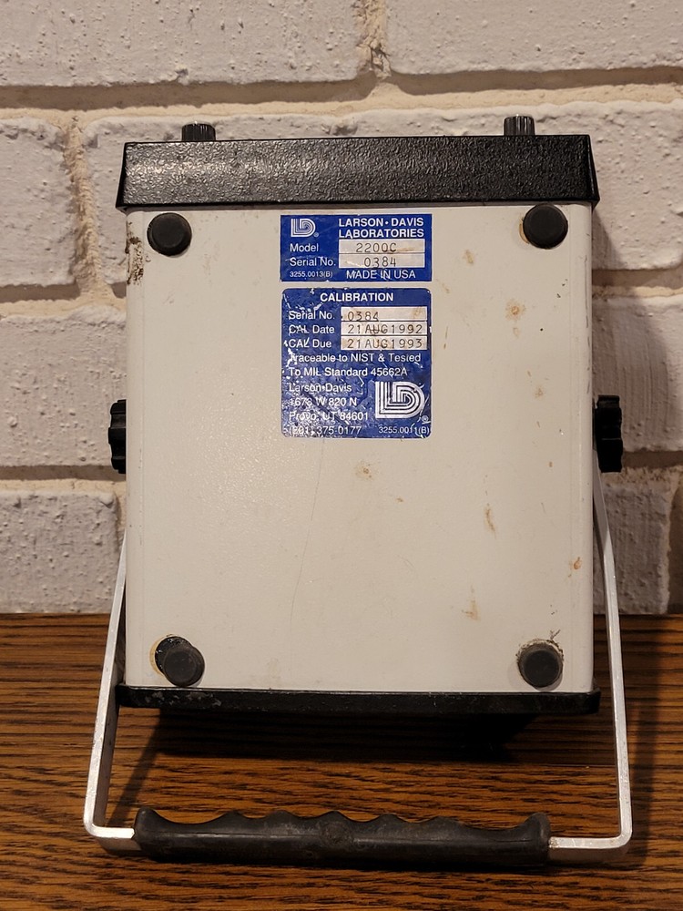 Larson Davis Model 2200C Microphone Preamplifier Power Supply