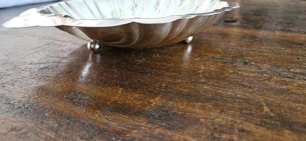 306g Sterling silver antique shell candy dish