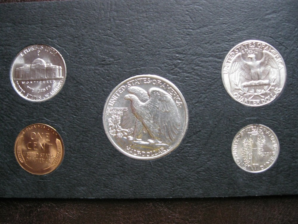 1942 P US Silver Mint Set Brilliant Uncirculated!
