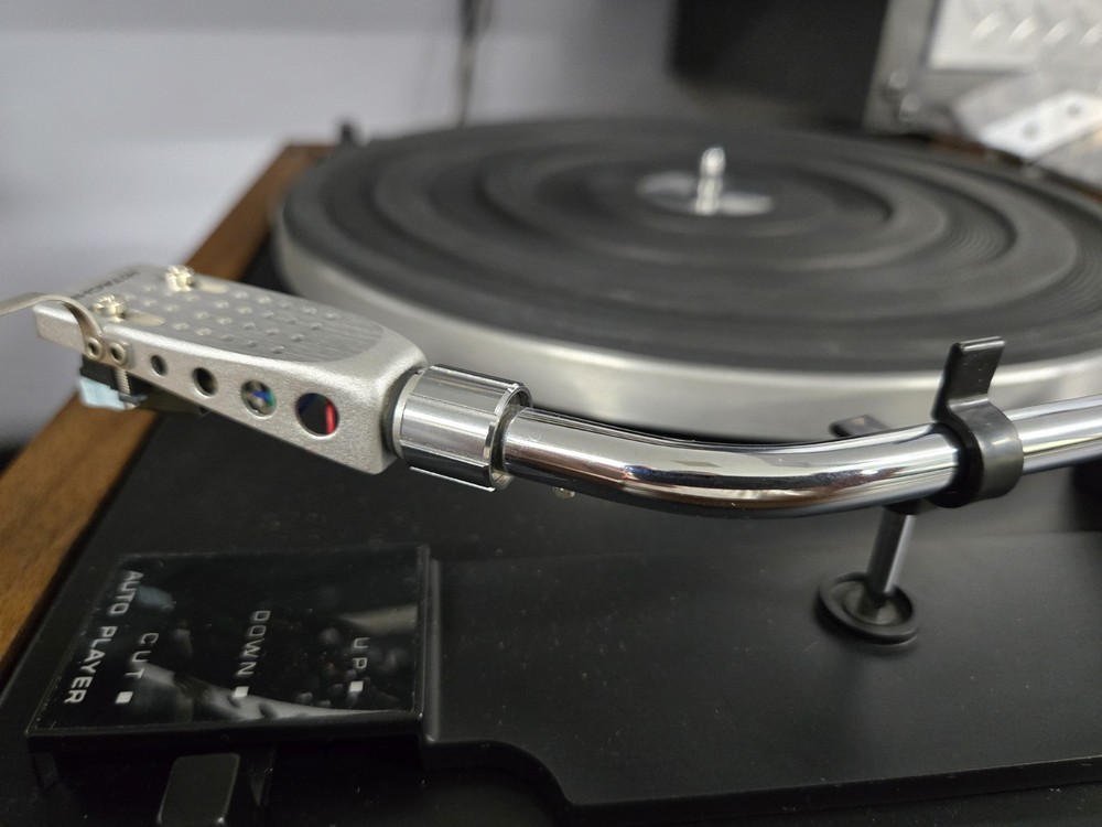 Hitachi PS-10 Automatic Turntable Record Player Near Mint!