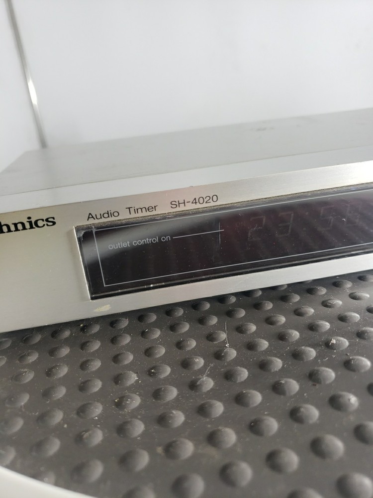 Vintage Silver Technics Audio Digital Timer SH-4020 Japan Tested & Working