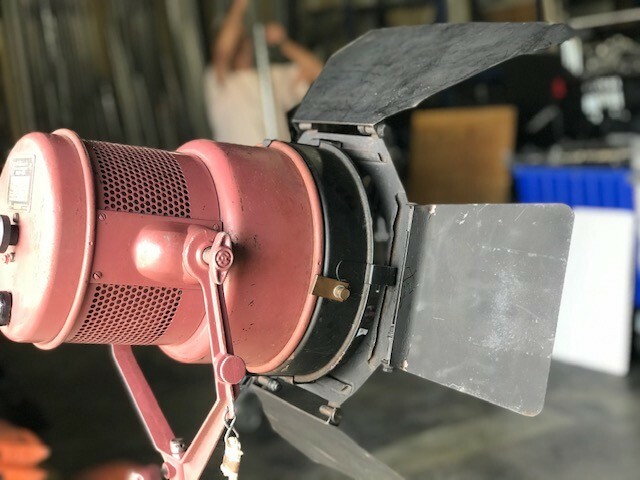 Mole Richardson   2K Molequartz Television and Studio Lighting aka Mighty Mole