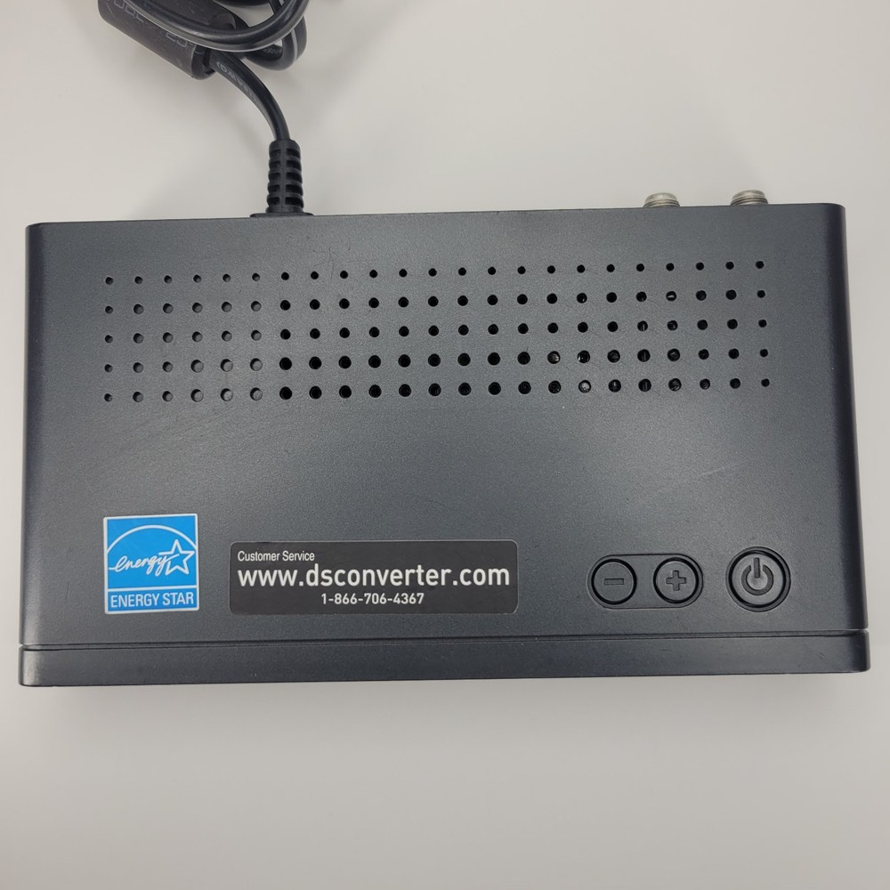 Digital Stream DTV Converter Box Tested Powers On w/ RCA Cables Used, Powers On