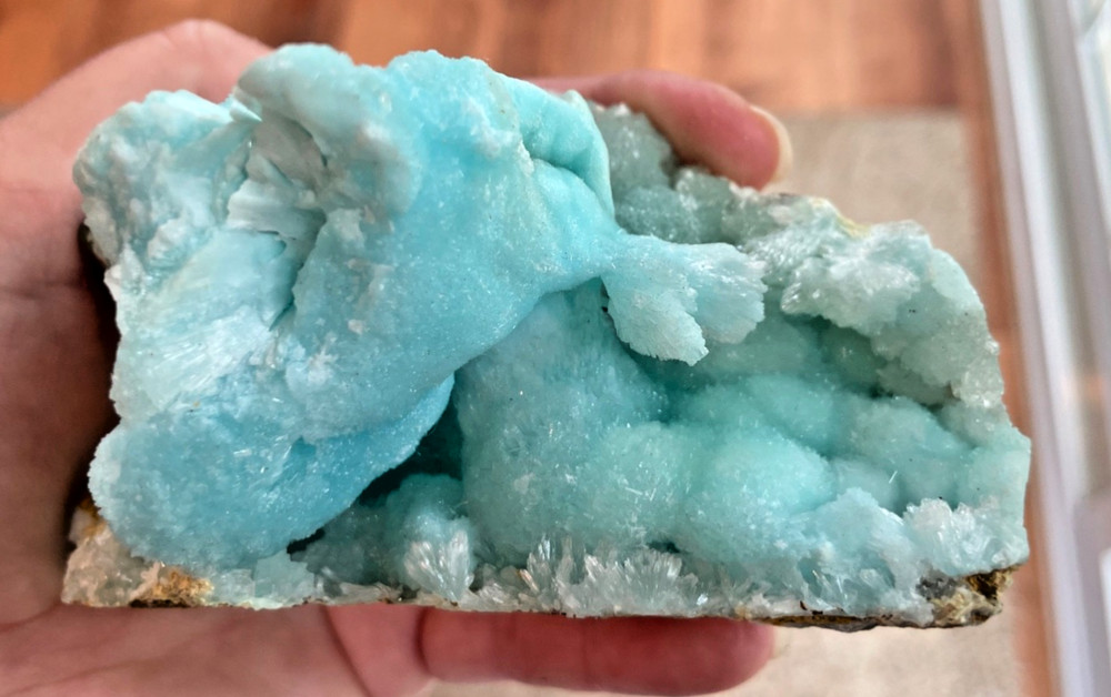 Beautiful blue aragonite specimen (419 grams)