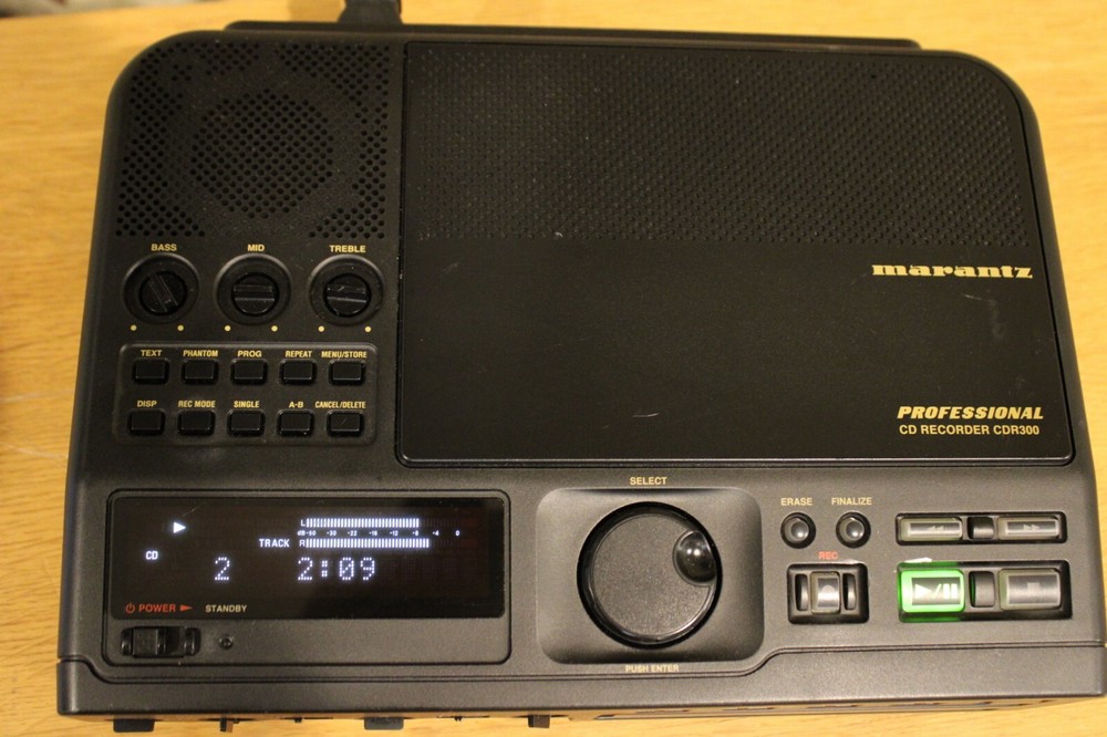Marantz CDR300 Professional CD Recorder W/,remote ,,serviced. Fully Functional