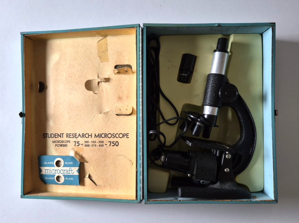 Vintage Porter Science Microcraft Student Research Series Microscope w/ Case