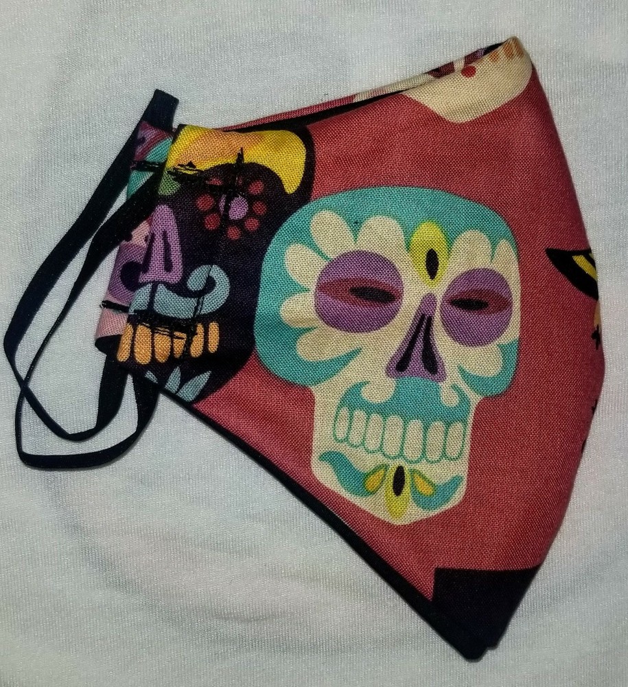Carita Calaveras handmade facemask