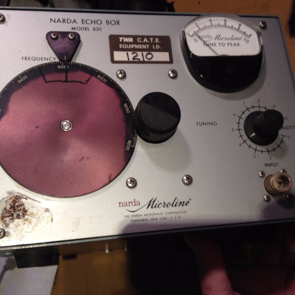 Narda Model 830 Echo Box