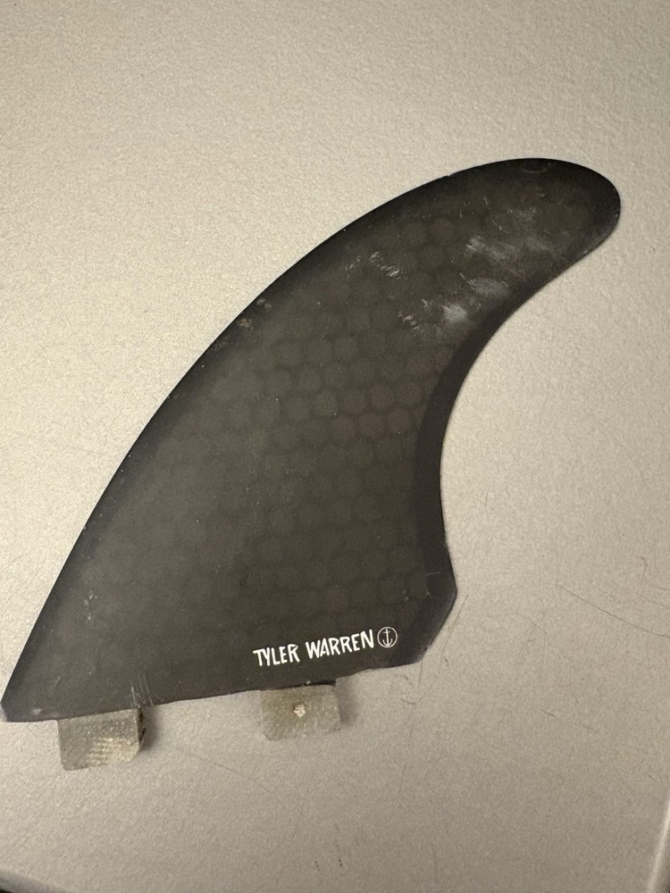 Tyler Warren Fcs Fin Left Only