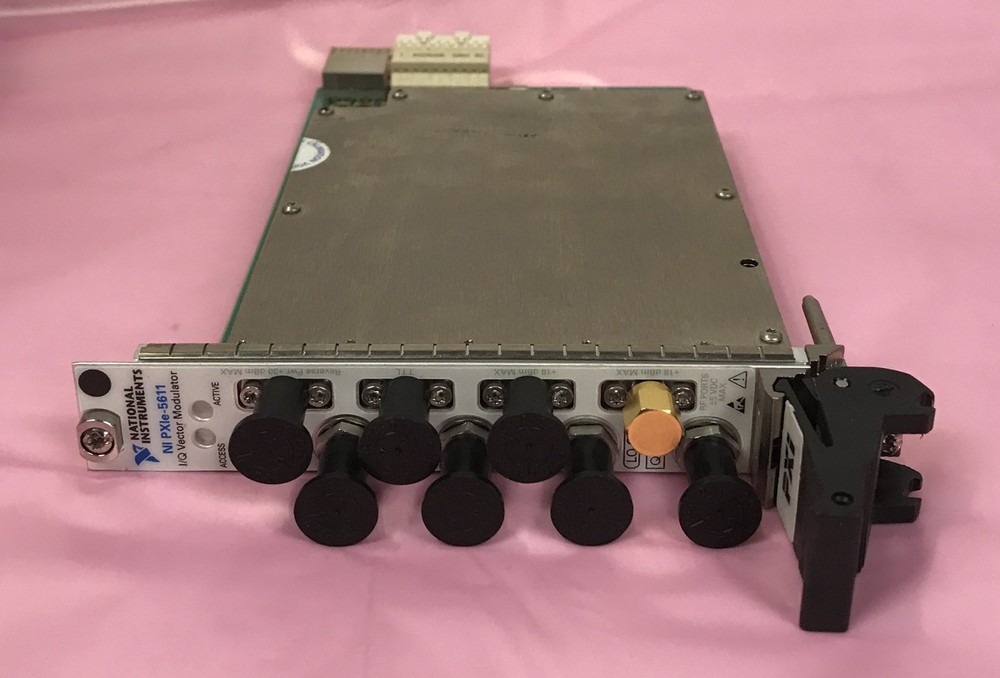National Instruments NI PXIe-5611 I/Q Vector Modulator 196385B-01L