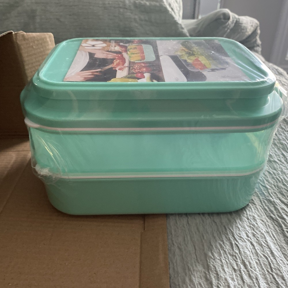 TwoKiwi Bento Box