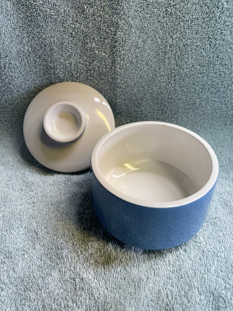 Mikasa Sugar Bowl with Lid Blue Speckle