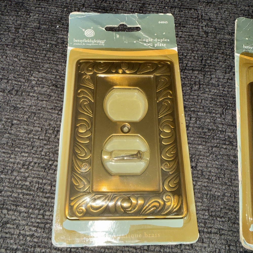 Betsy Fields Design 2003 Brass Wall Plate Single Duplex & Brass Single Switch