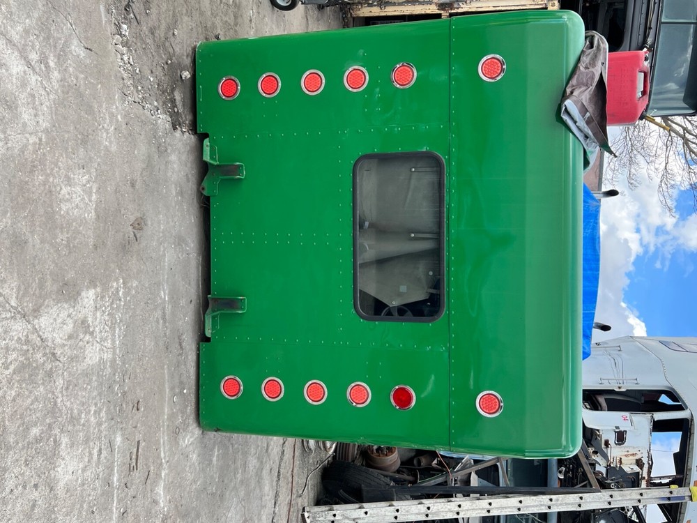 63 inch Peterbilt sleeper green