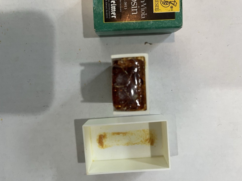 Glaesel Violin/Viola Resin GL 3913