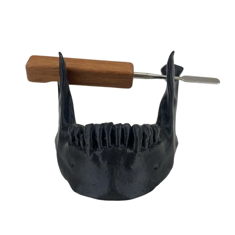 Skull Jaw Tool Holder – Black (Table Stand)