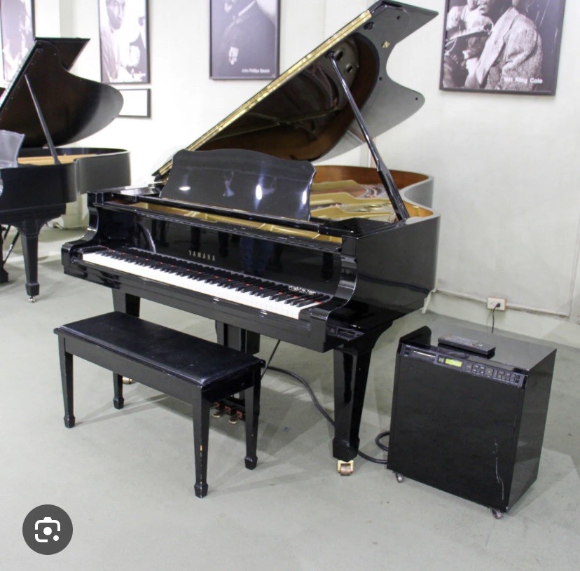 Yamaha DKW10 Black MIDI Piano Interface Floppy Disk Disklavier Control Wagon GP