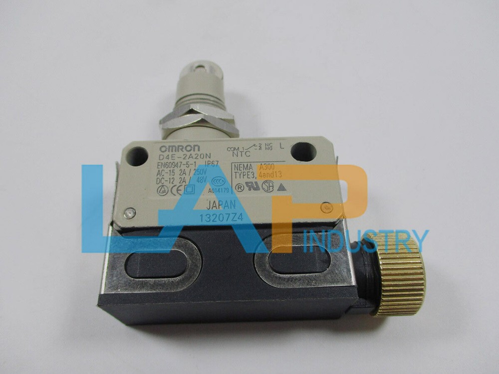 1pc New For Limit switch D4E-2A20N