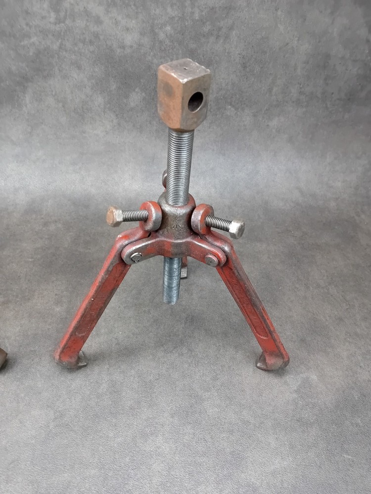 3 Bearing Pullers