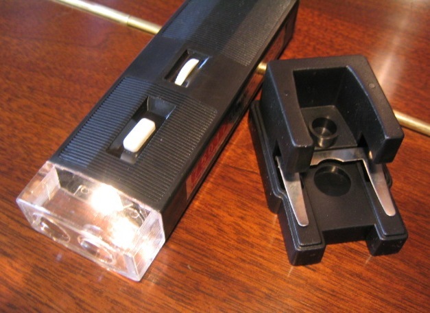 60-100x Illuminated Portable Microscope with Stand