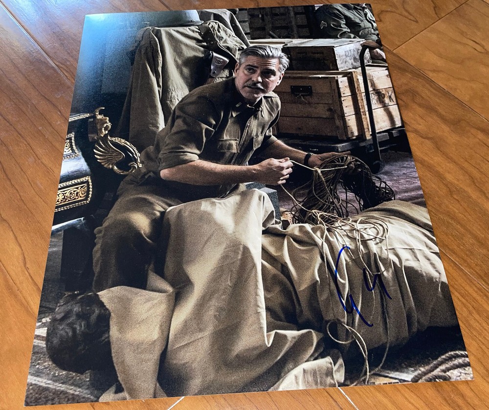 George Clooney Signed 11x14 Photo
