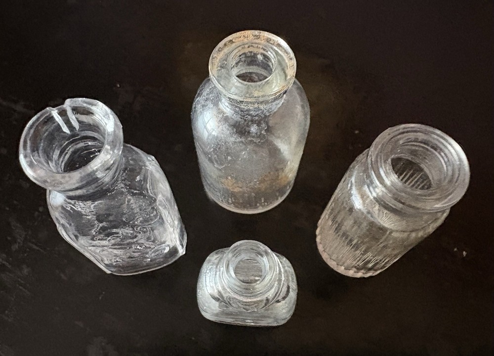 VINTAGE - 4 Small Clear Glass Bottles
