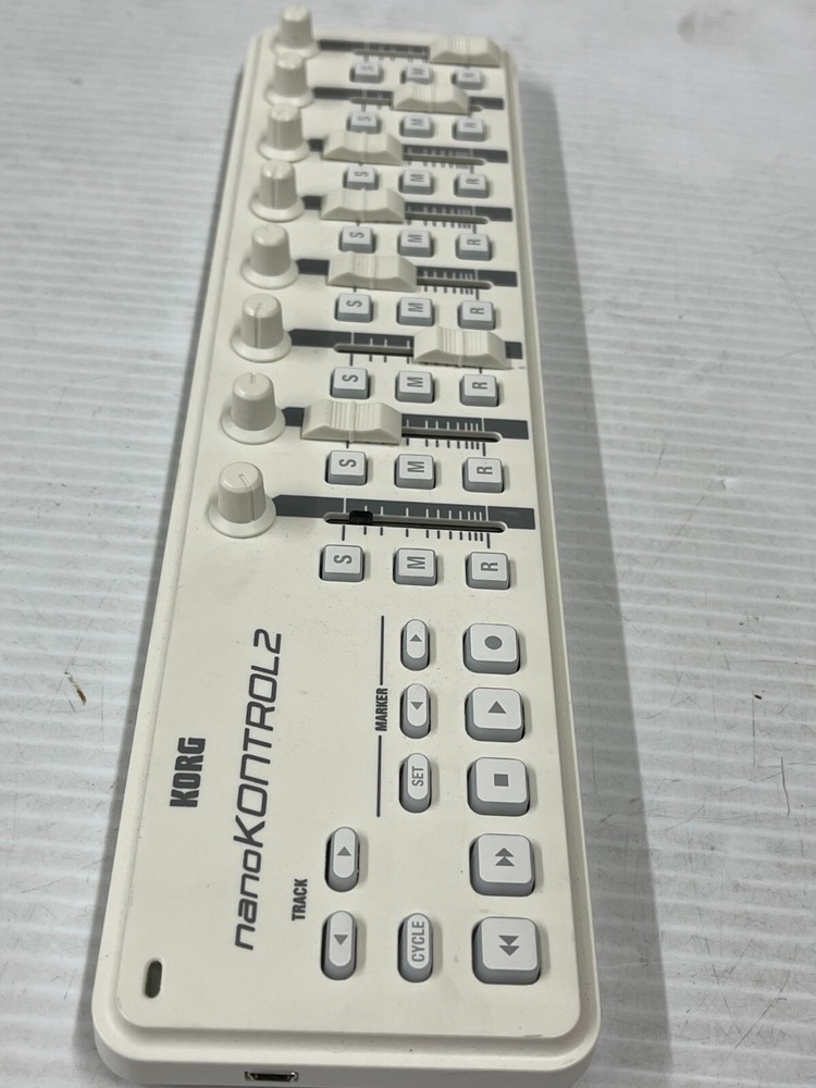 genuine Korg Nano Kontrol 2 USB MIDI Controller white