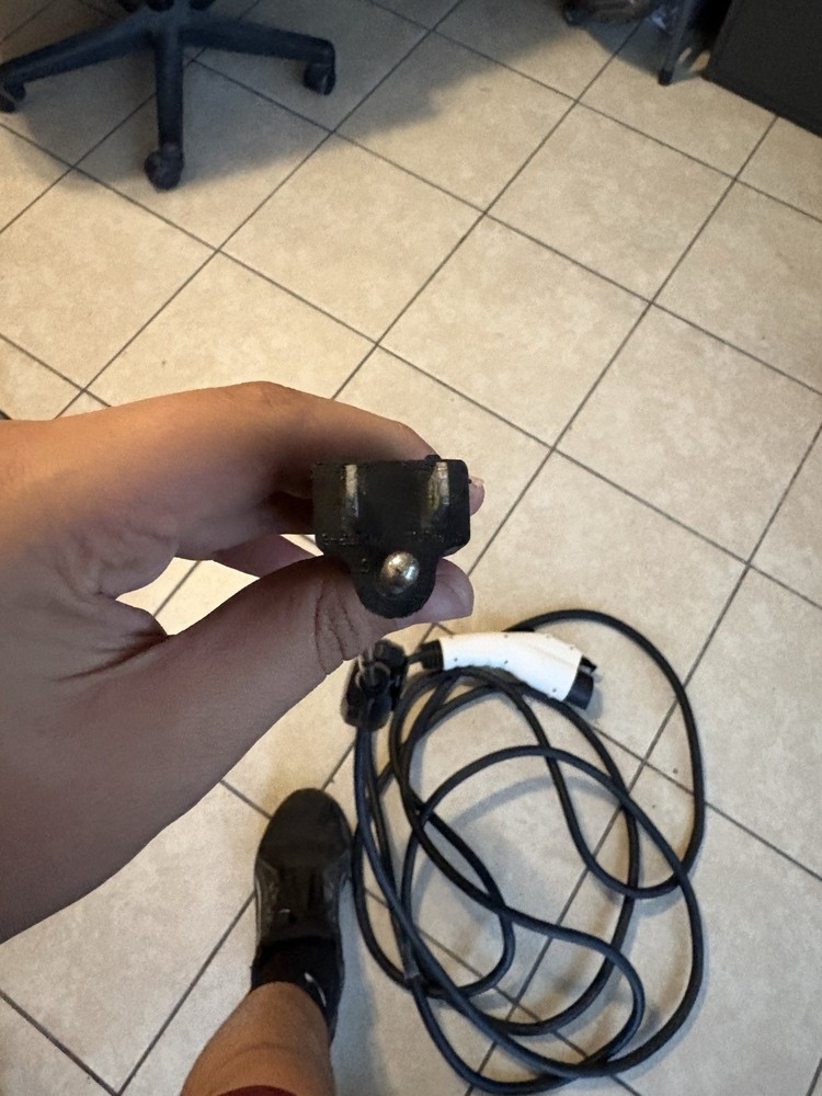 2013-2017 Nissan Leaf Electric Charger