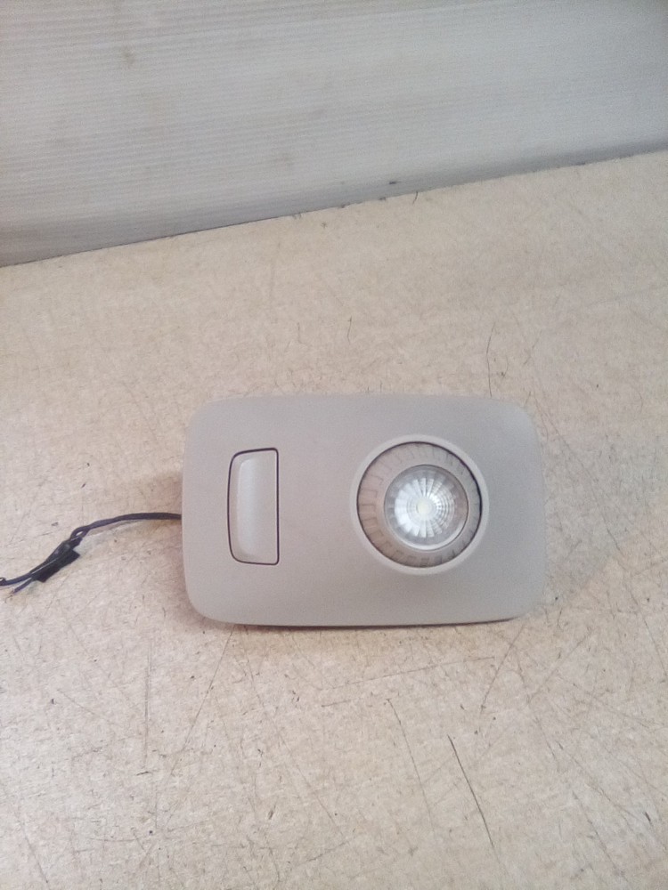 Freightliner A22-73818-000 Sleeper Cab Dome Light