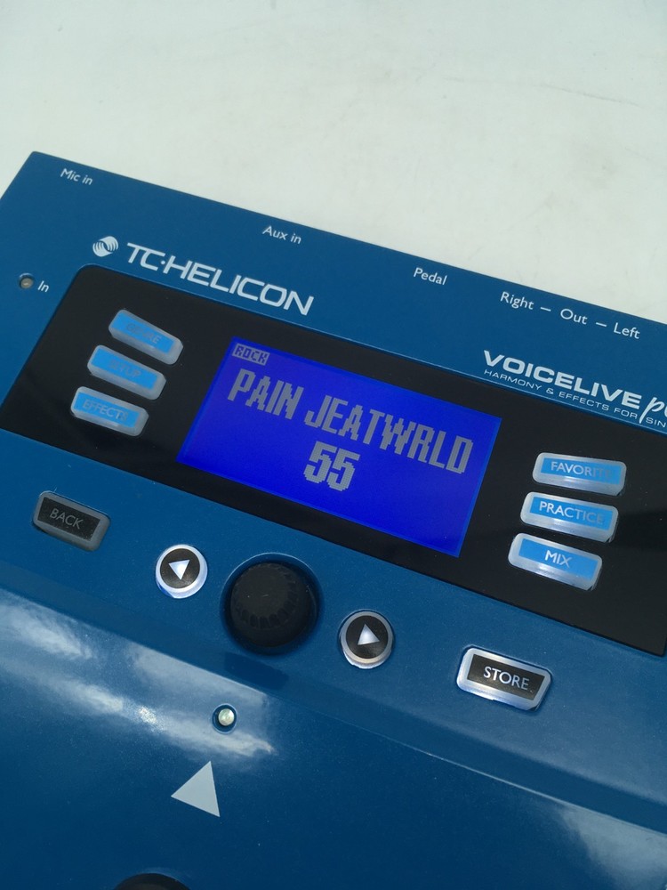 【Excellent】TC HELICON VoiceLive Play Vocal Effects Processor w/ Box & PSU Tested