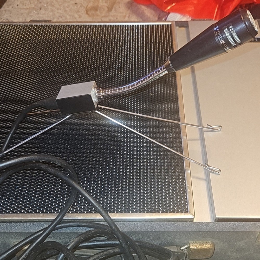 Holmin 300 Portable PA System, W/2 Keys, Microphone, Speaker Untested,