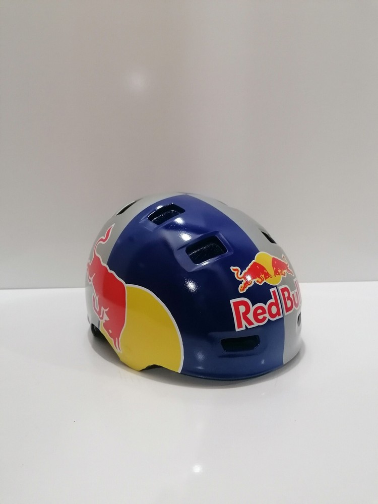 HANDMADE Redbull Helmet