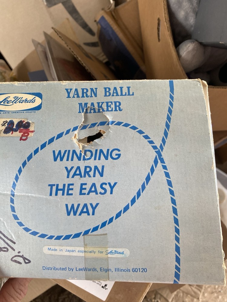 Yarn Ball Maker