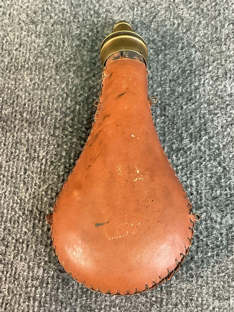 Vintage Brown Leather 🏺 Powder Flask – Muzzleloader Accessory